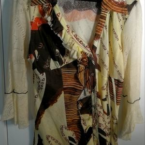 Ladies blouse multi color printing, size Medium,3/4sleeve,like new,made in Italy
